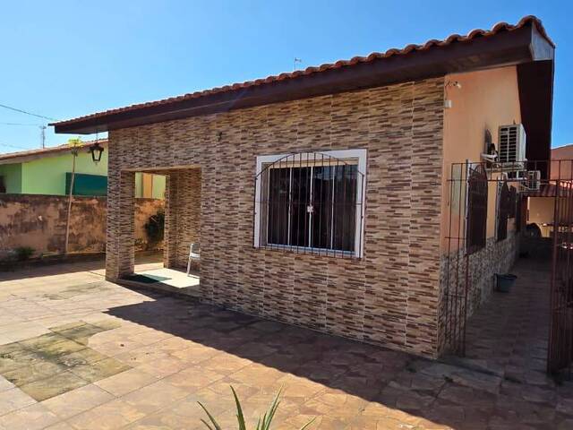 #123 - Casa para Venda em Campos dos Goytacazes - RJ - 3