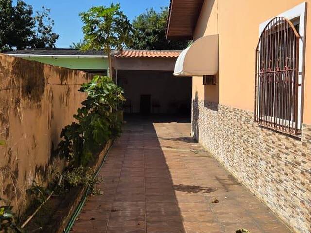 Casa para Venda em Campos dos Goytacazes - 5